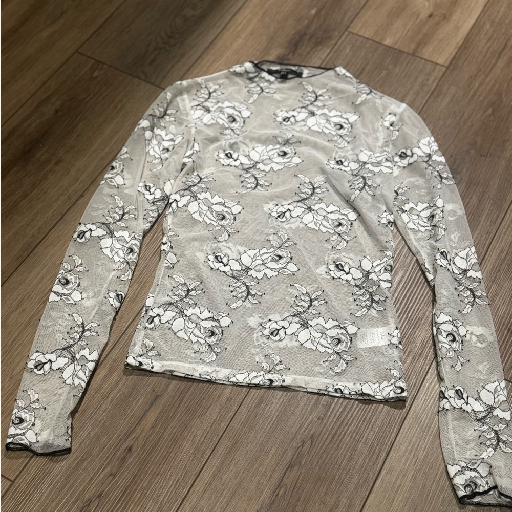 Lulu's Floral Long Sleeve Top - Gray and White